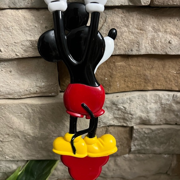 Vintage Walt Disney World Mickey Mouse back scratcher - Picture 4 of 5